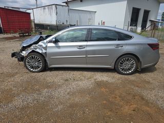 2017 Toyota Avalon Limited - Exterior Side Driver Image